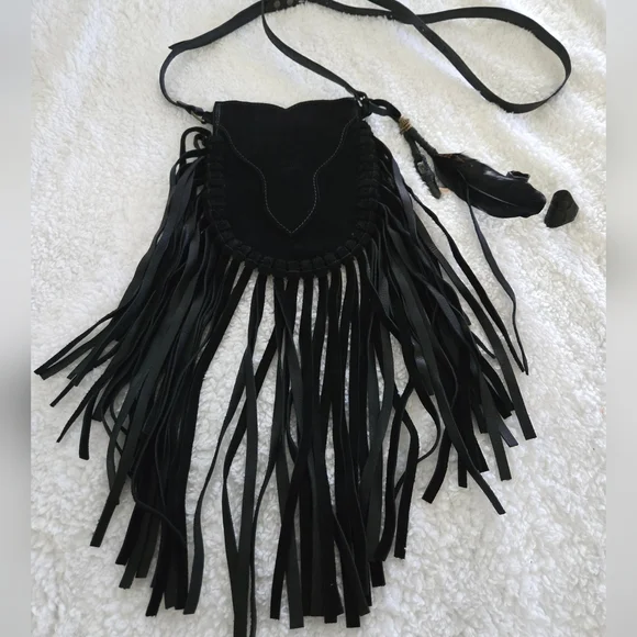 RESERVED❣️❣️Buffalo Girl Suede Phone Pouch - Picture 9 of 14